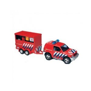 Brandweer auto met aanhanger